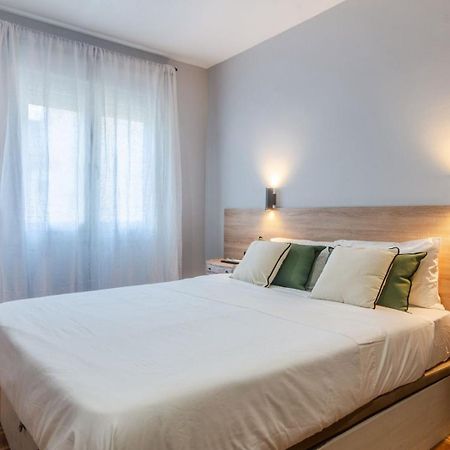 Cervantes Luxury Apartment มาลากา ภายนอก รูปภาพ