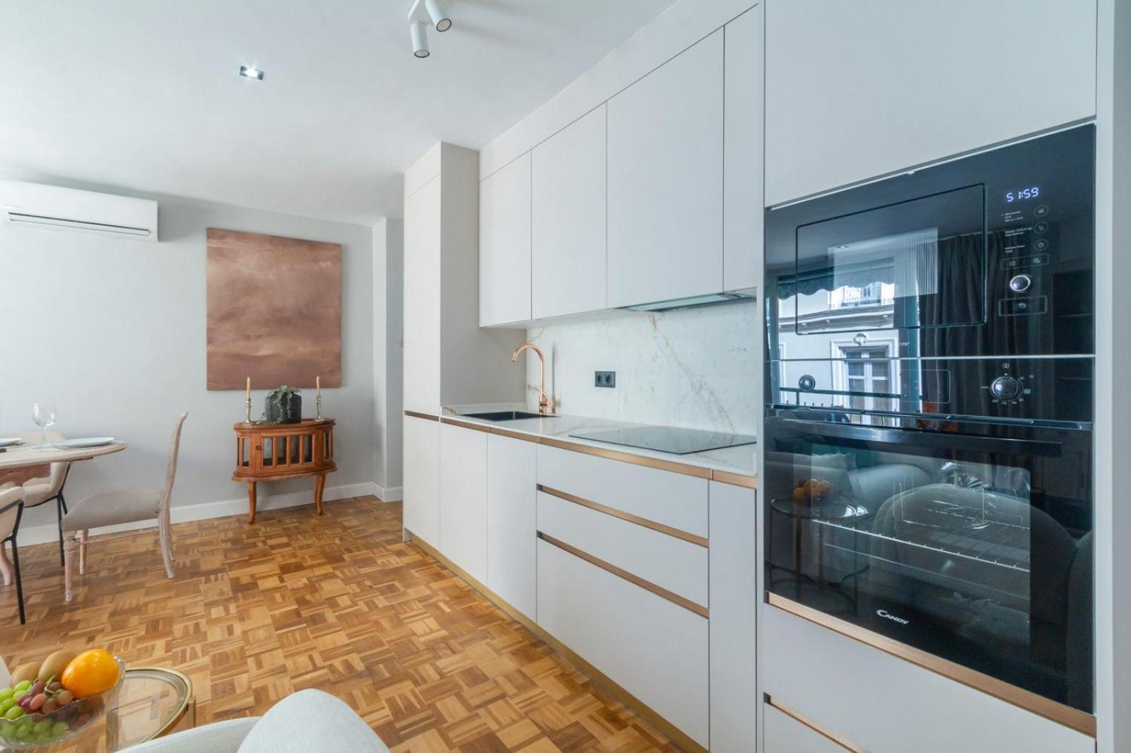 Cervantes Luxury Apartment มาลากา ภายนอก รูปภาพ